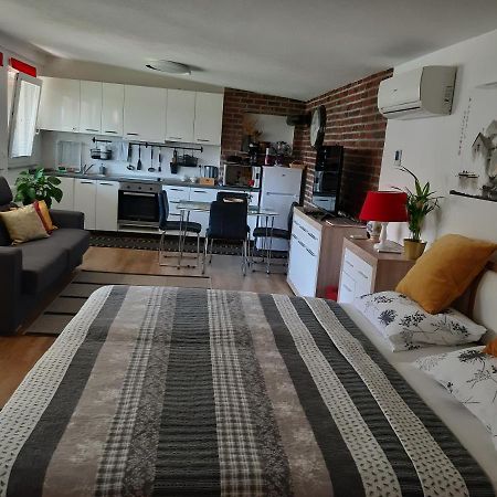 Apartments Isabella พทุย ภายนอก รูปภาพ