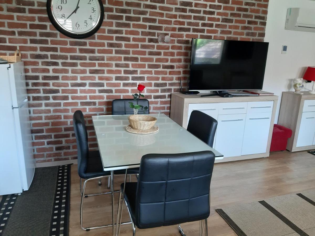 Apartments Isabella พทุย ภายนอก รูปภาพ